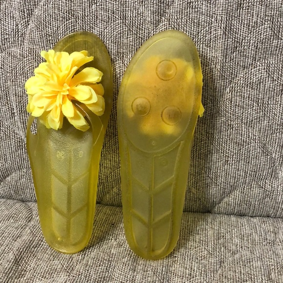 Yellow Italian 🇮🇹 beach sandals size 39 - Picture 2 of 5